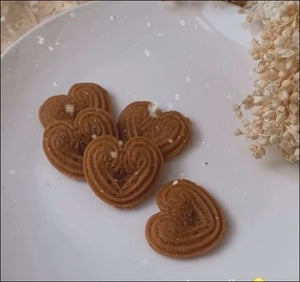 Little Heart Biscuit Silicone Mould — for Resin, Wax & Clay